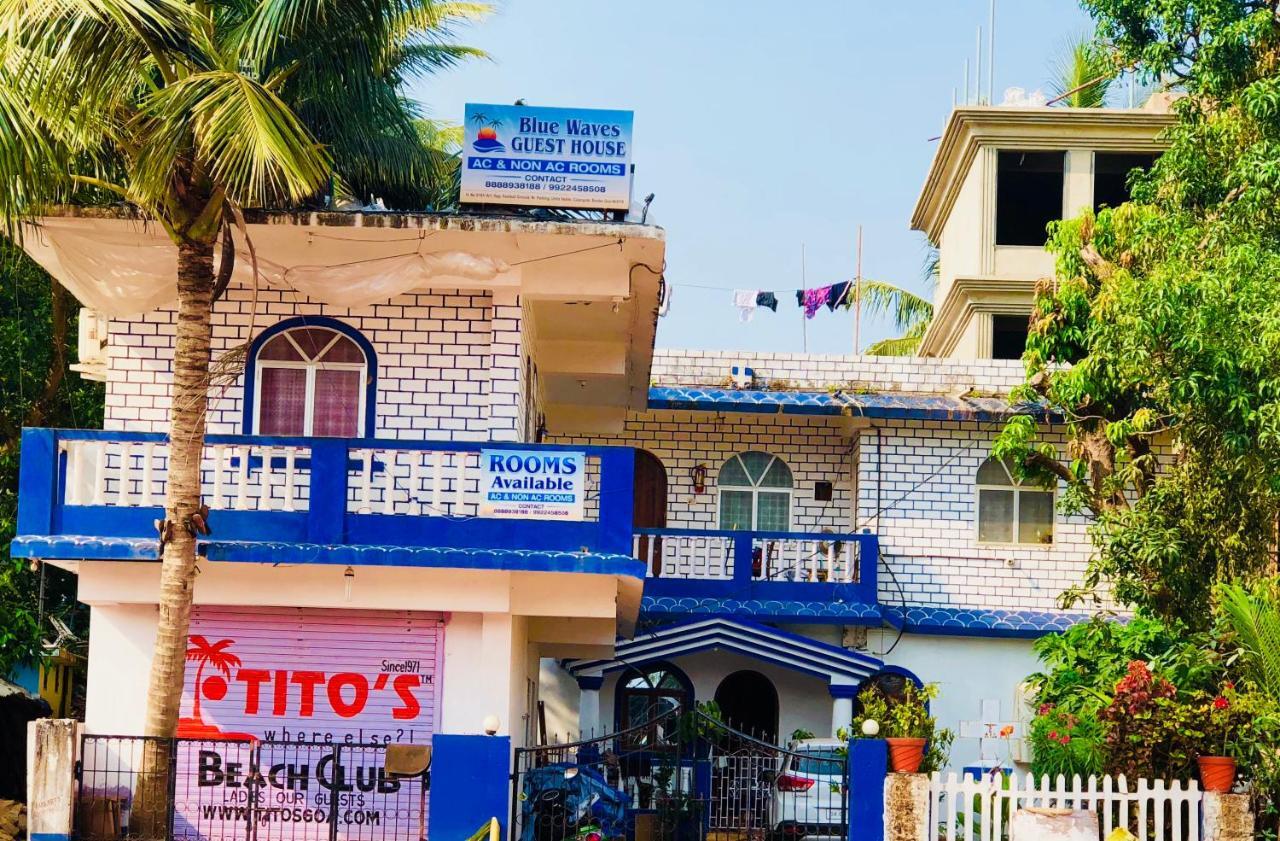 Blue Waves Guest House Calangute Buitenkant foto